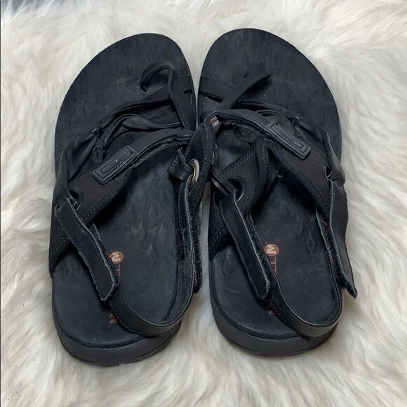 Merrell Strappy Black Leather Thong  Sandals Sz 11 - Picture 3 of 6